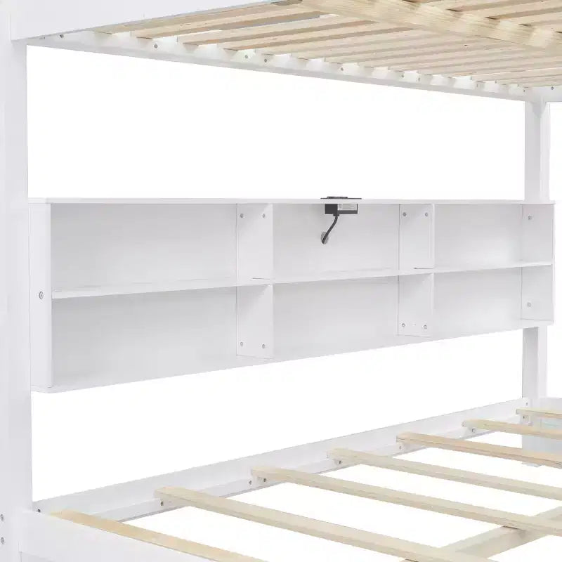 Lit superposé queen avec rangement et ports USB