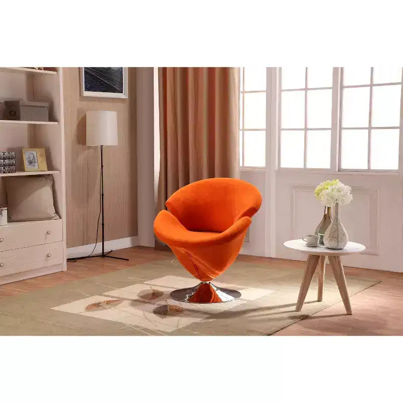 Deux fauteuils pivotants en velours tulipe